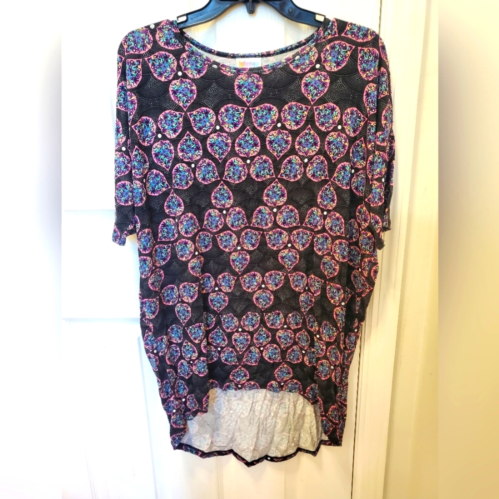 XS Lularoe top